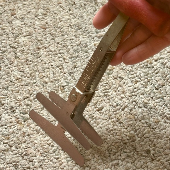 Foley Handheld Food Chopper - Picture 3 of 7